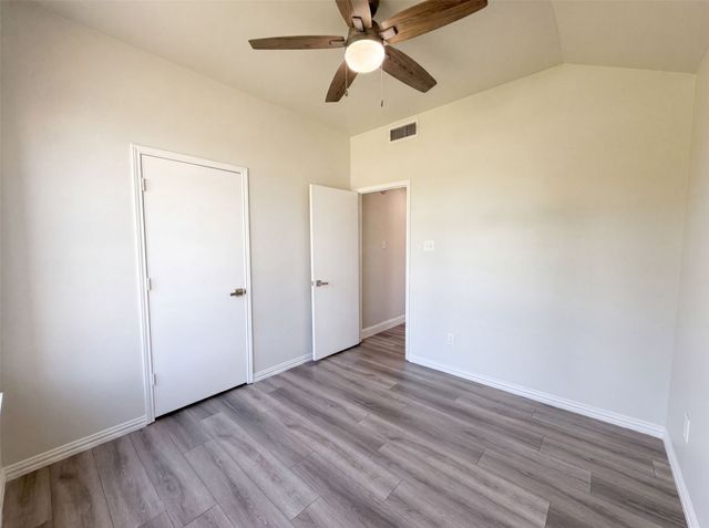 309 Marshall Creek Road, Roanoke, TX 76262