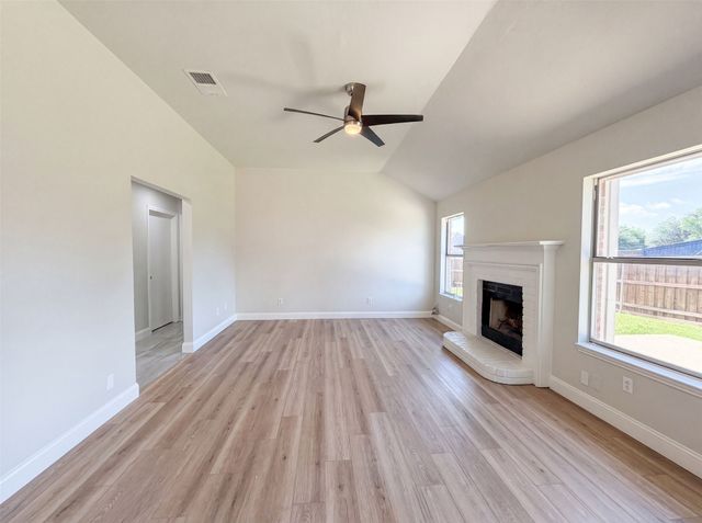 309 Marshall Creek Road, Roanoke, TX 76262