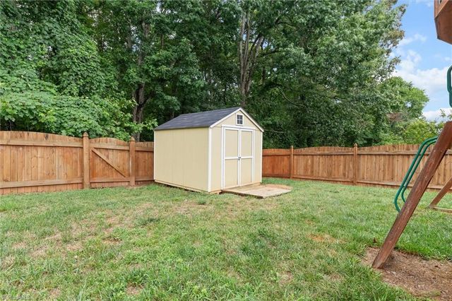 810 Bitting Hall Drive, Rural Hall, NC 27045