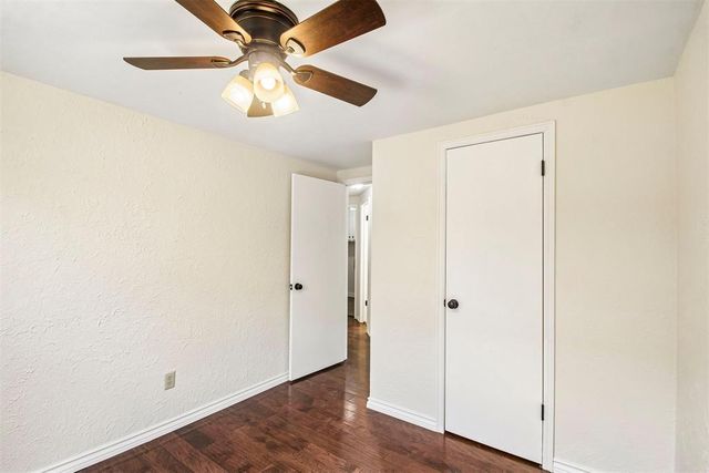 2125 Goodrich Drive, Moore, OK 73170