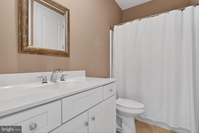 796 BARN SWALLOW WAY, Mechanicsburg, PA 17055