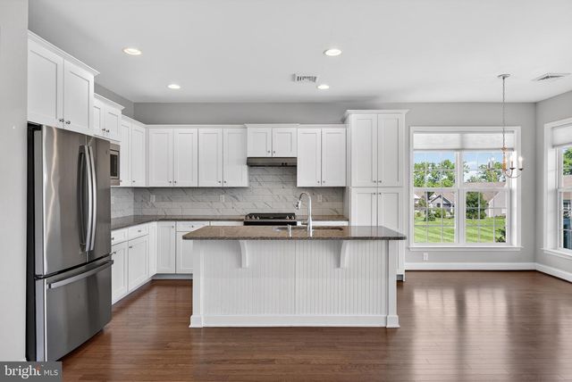 796 BARN SWALLOW WAY, Mechanicsburg, PA 17055