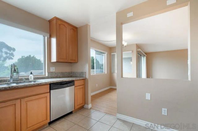 6269 Caminito Salado, San Diego, CA 92111