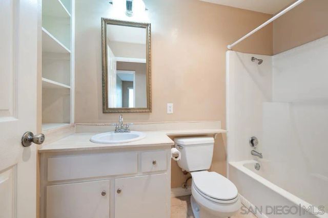 6269 Caminito Salado, San Diego, CA 92111