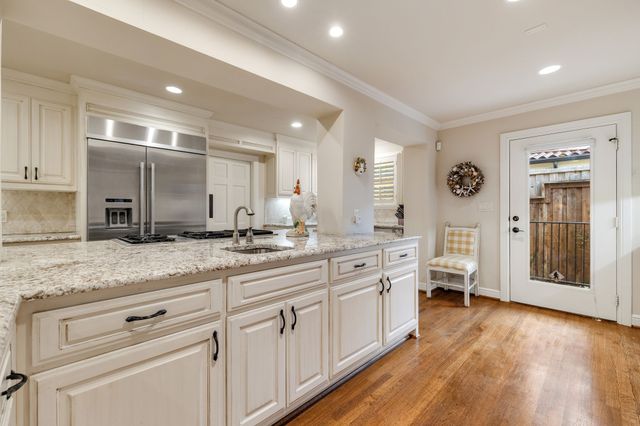 4678 Beverly Drive, Highland Park, TX 75209