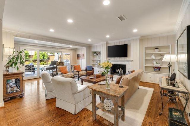 4678 Beverly Drive, Highland Park, TX 75209