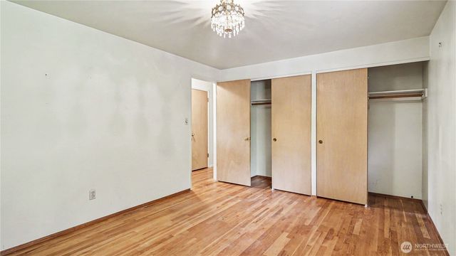 3437 77th Avenue SE, Mercer Island, WA 98040