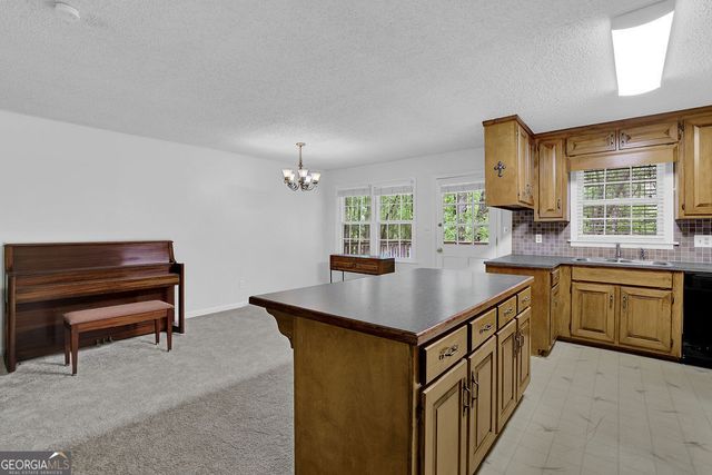 1387 Ridge Road, Canton, GA 30114