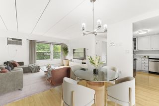 122 Main St 404, Stoneham, MA 02180