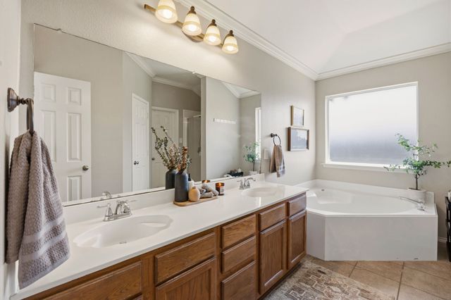 2120 Paintcreek Court, Rockwall, TX 75032