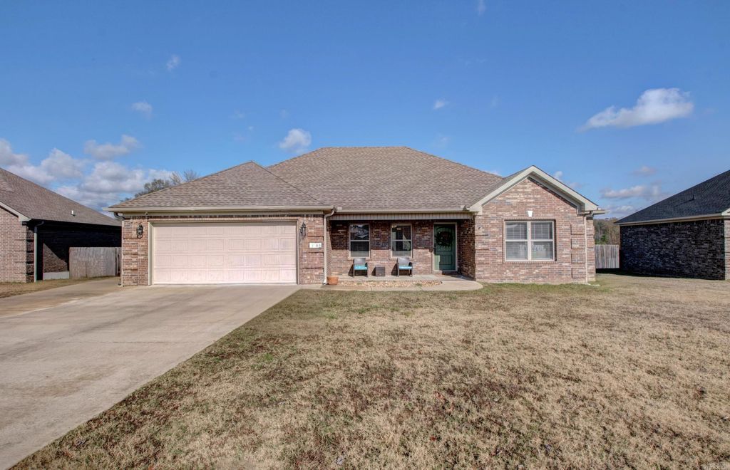 1500 Puritan Drive, Jacksonville, AR 72076