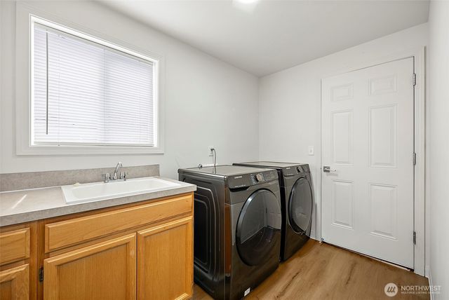 3324 Kona Street NE, Lacey, WA 98516