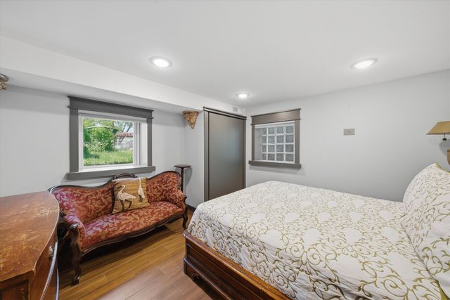 2645 Cuyler Avenue, Berwyn, IL 60402