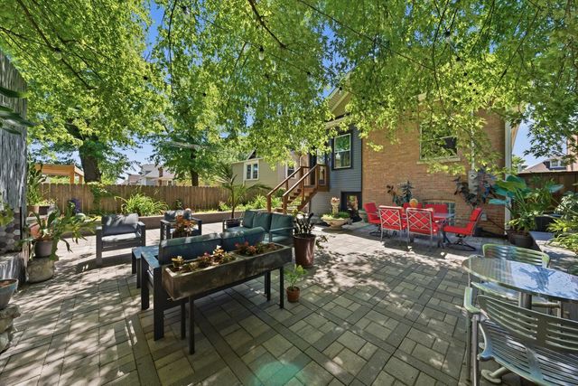 2645 Cuyler Avenue, Berwyn, IL 60402