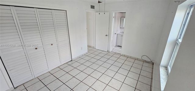 6820 W Flagler St 105, Miami, FL 33144
