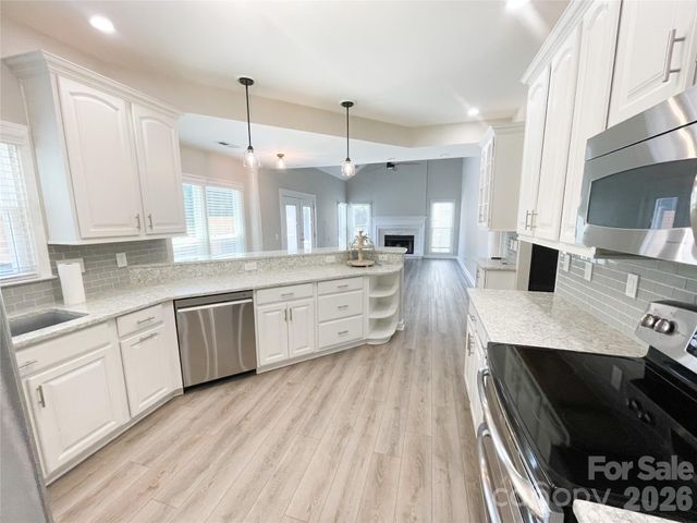 19942 Scanmar Lane, Cornelius, NC 28031