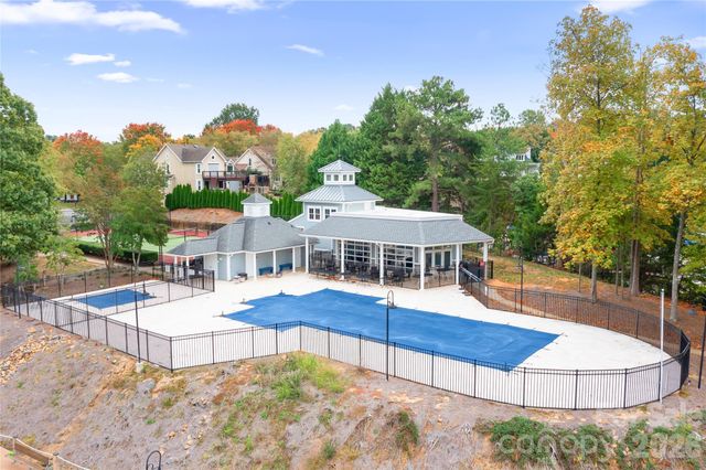 19942 Scanmar Lane, Cornelius, NC 28031