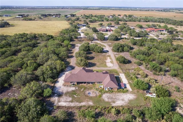 139 E County Road 2155 Cr E, Kingsville, TX 78363
