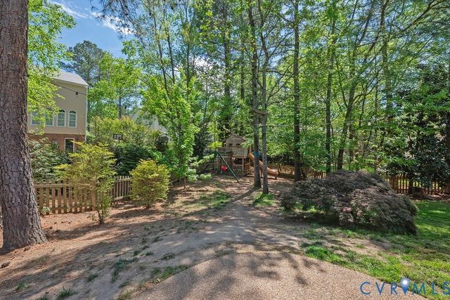 3905 Holmbank Ct, Henrico, VA 23233