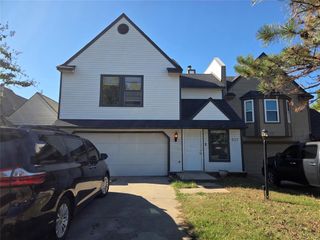 317 Abilene Avenue, Edmond, OK 73003