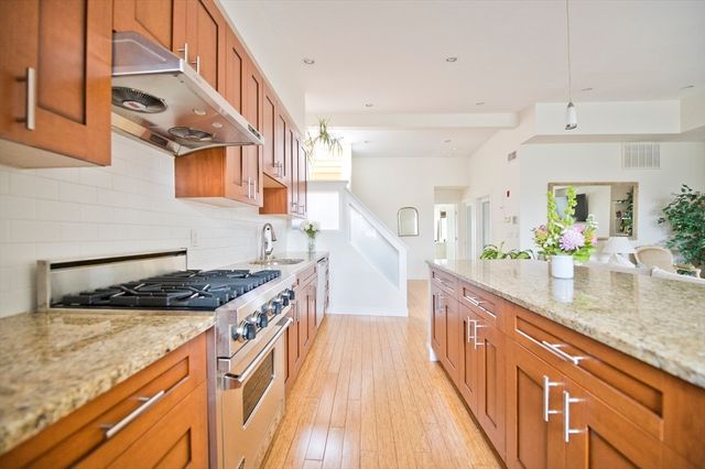 14 Worcester Sq 5, Boston, MA 02118