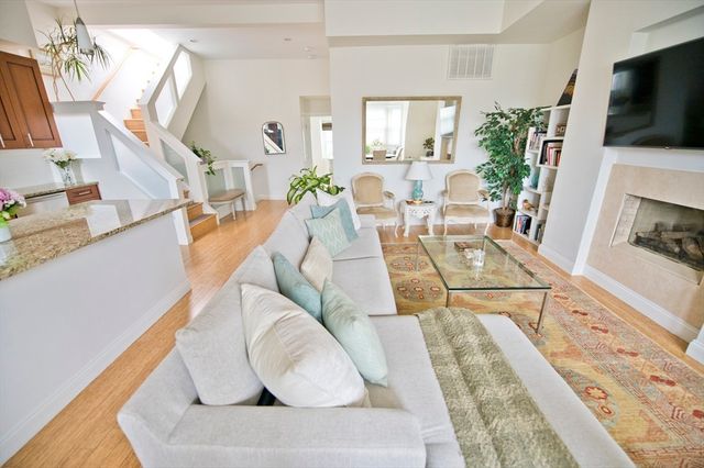 14 Worcester Sq 5, Boston, MA 02118