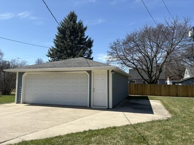 1139 S 120th STREET, West Allis, WI 53214