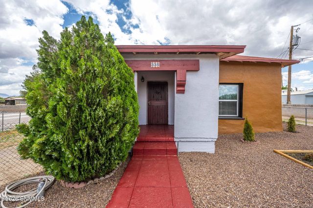 335 Armstrong, Las Cruces, NM 88007