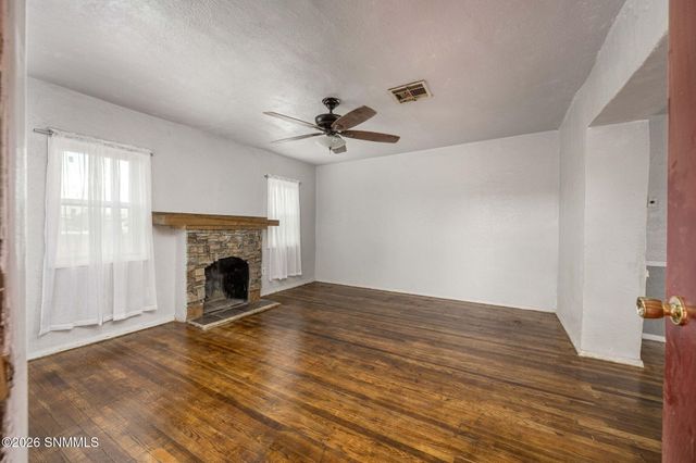 335 Armstrong, Las Cruces, NM 88007