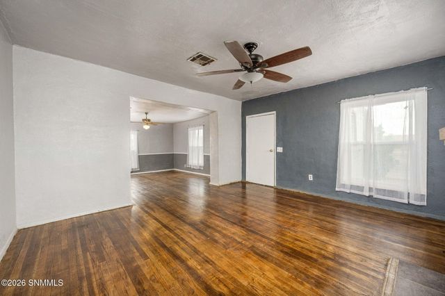 335 Armstrong, Las Cruces, NM 88007
