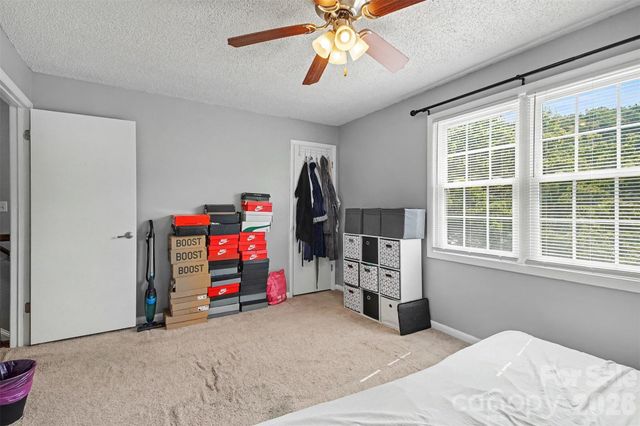 979 Surry Lane A, Gastonia, NC 28054