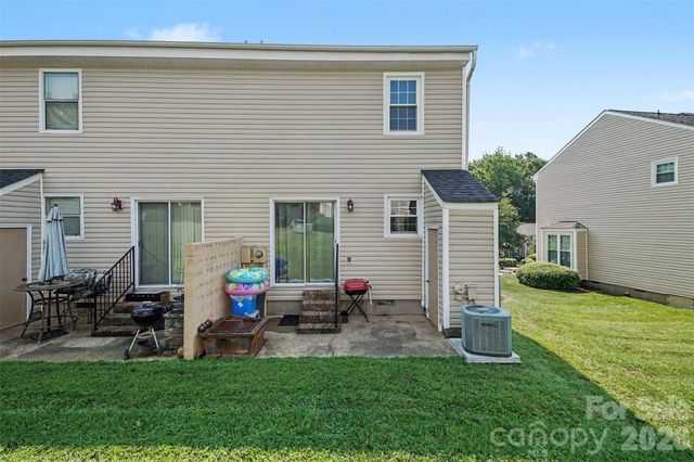 979 Surry Lane A, Gastonia, NC 28054