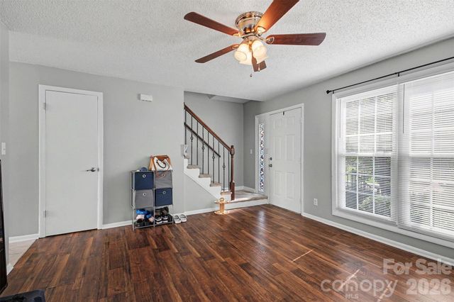 979 Surry Lane A, Gastonia, NC 28054