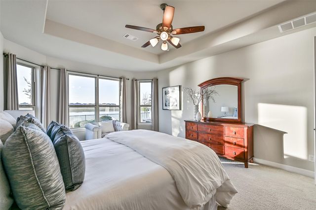 3103 Flora Manor Drive, Texas City, TX 77568