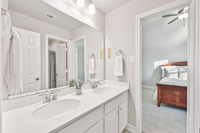 3103 Flora Manor Drive, Texas City, TX 77568