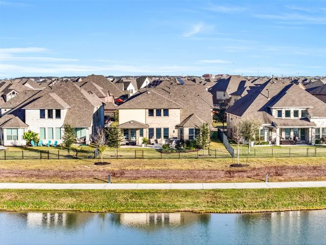 3103 Flora Manor Drive, Texas City, TX 77568