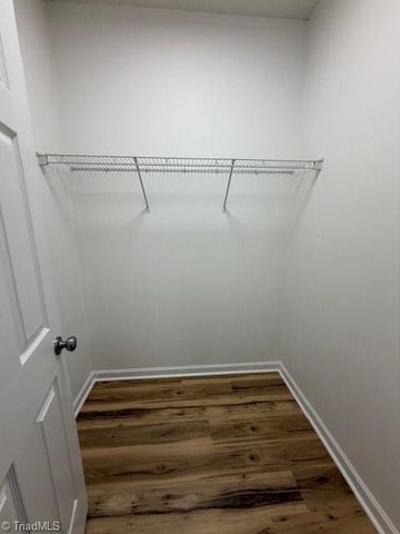 815 Green Oaks Street, Greensboro, NC 27401