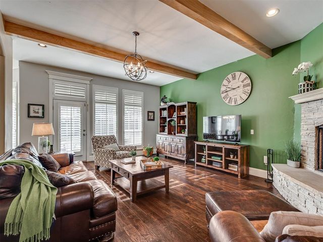 1250 N Tea Olive Way, Mustang, OK 73064