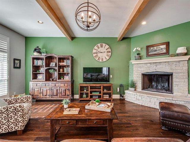 1250 N Tea Olive Way, Mustang, OK 73064