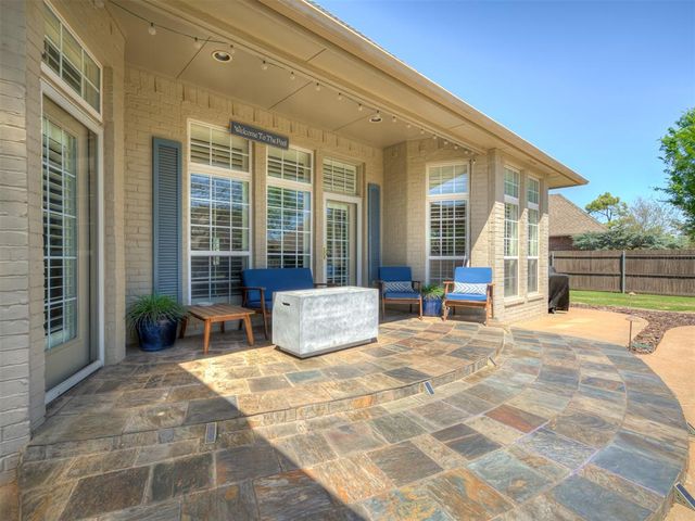 1250 N Tea Olive Way, Mustang, OK 73064