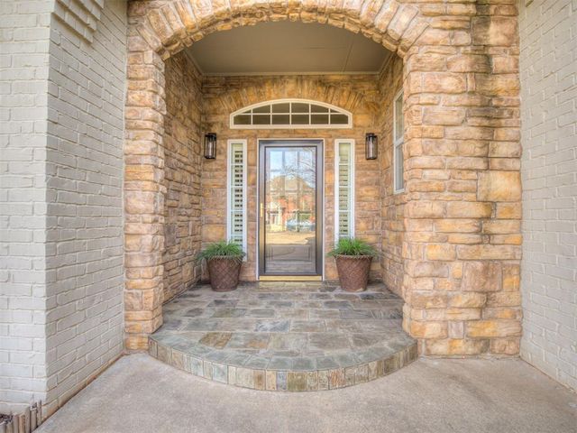 1250 N Tea Olive Way, Mustang, OK 73064