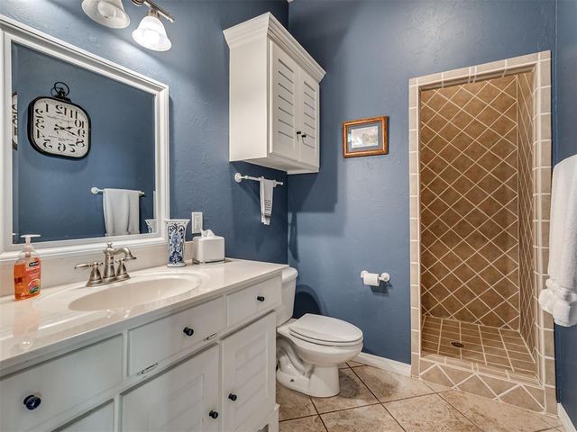 1250 N Tea Olive Way, Mustang, OK 73064