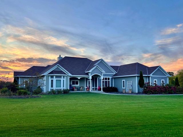 1829 County Highway K, Hartford, WI 53027