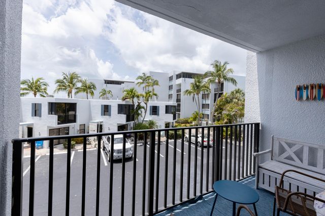 104350 Overseas Hwy Apt A204, Key Largo, FL 33037