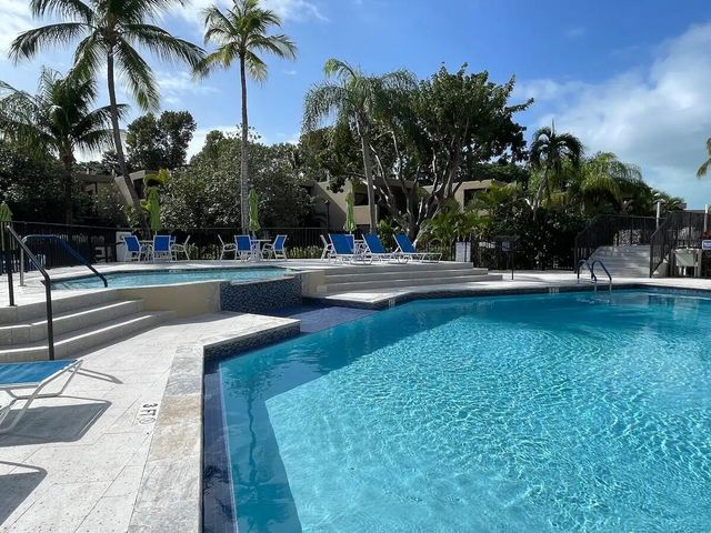 104350 Overseas Hwy Apt A204, Key Largo, FL 33037