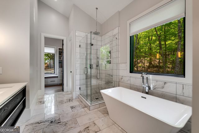 377 Charmont Drive, Tiger, GA 30576