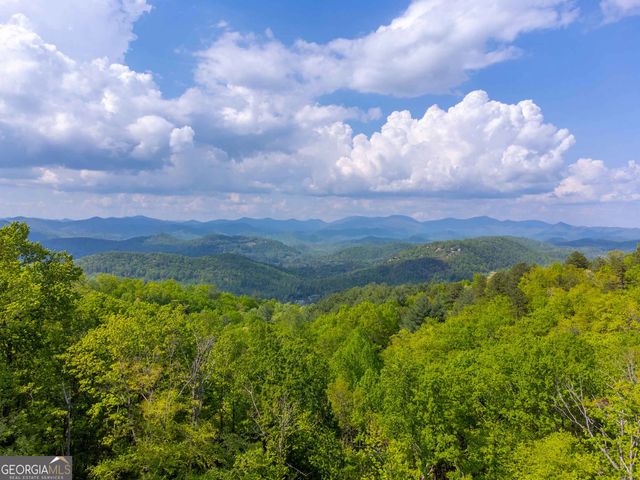 377 Charmont Drive, Tiger, GA 30576