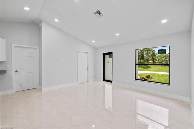 575 Beach AVE S, Lehigh Acres, FL 33974