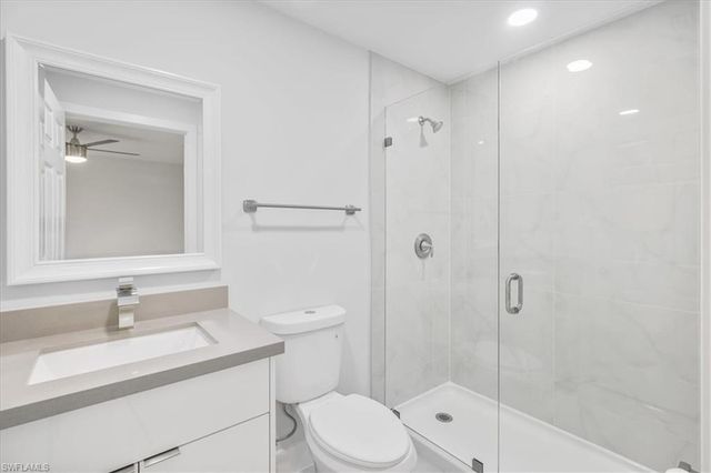 575 Beach AVE S, Lehigh Acres, FL 33974