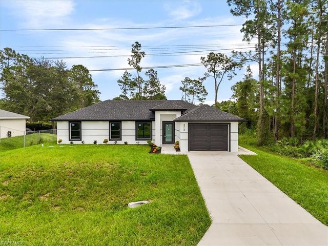 575 Beach AVE S, Lehigh Acres, FL 33974